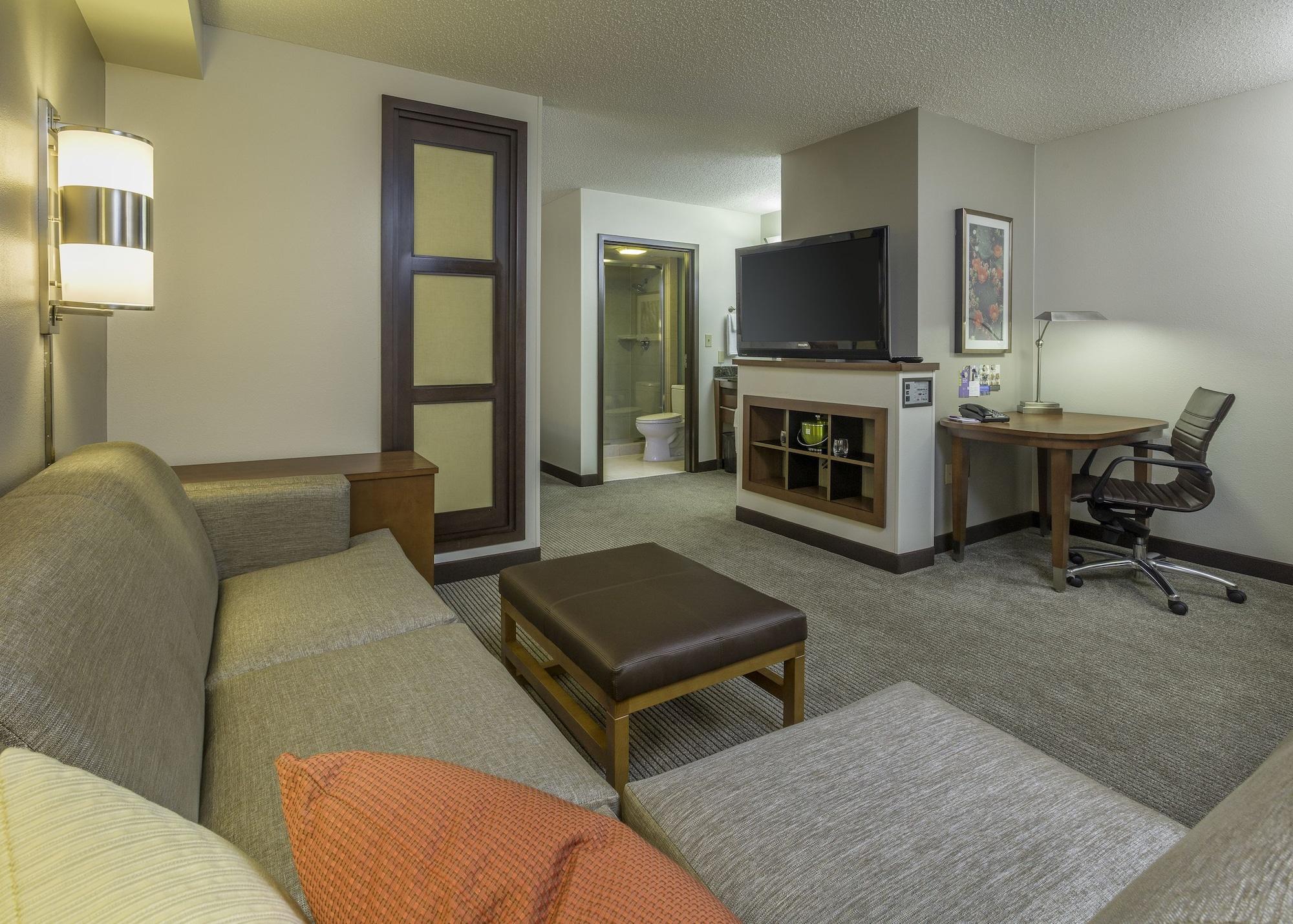 Hyatt Place San Antonio Airport/Quarry Market Exterior photo