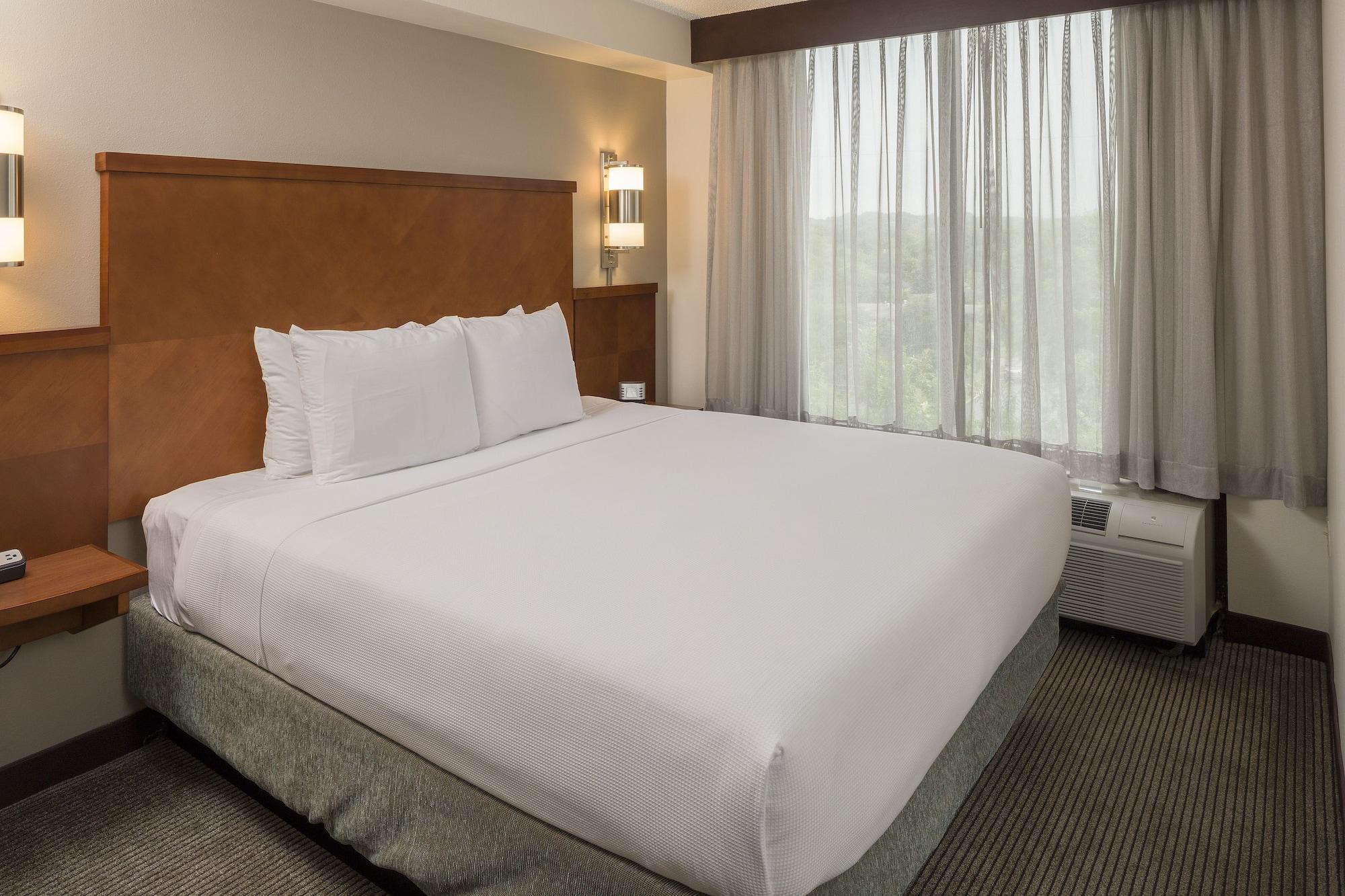 Hyatt Place San Antonio Airport/Quarry Market Exterior photo