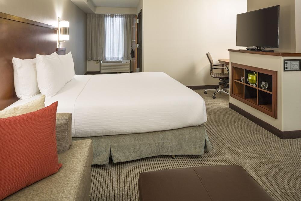 Hyatt Place San Antonio Airport/Quarry Market Exterior photo